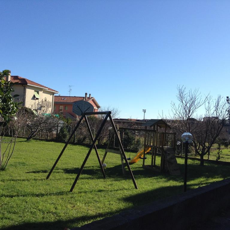 Hotel Riviera Pietra Ligure Buitenkant foto