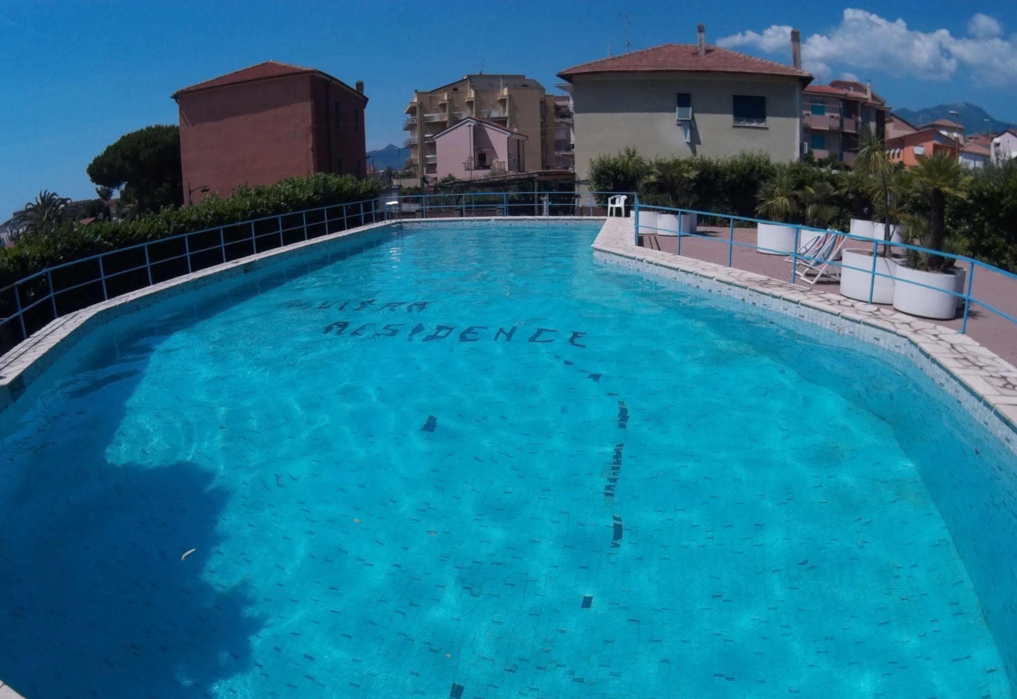 Hotel Riviera Pietra Ligure Buitenkant foto